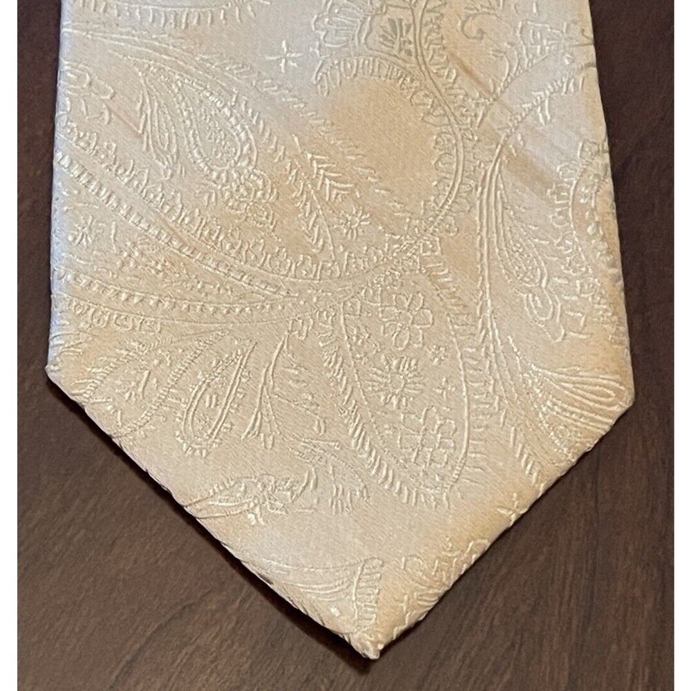 Vesuvio Napoli In Italy Gold 100% Polyester Men’s Neck Tie Made In USA